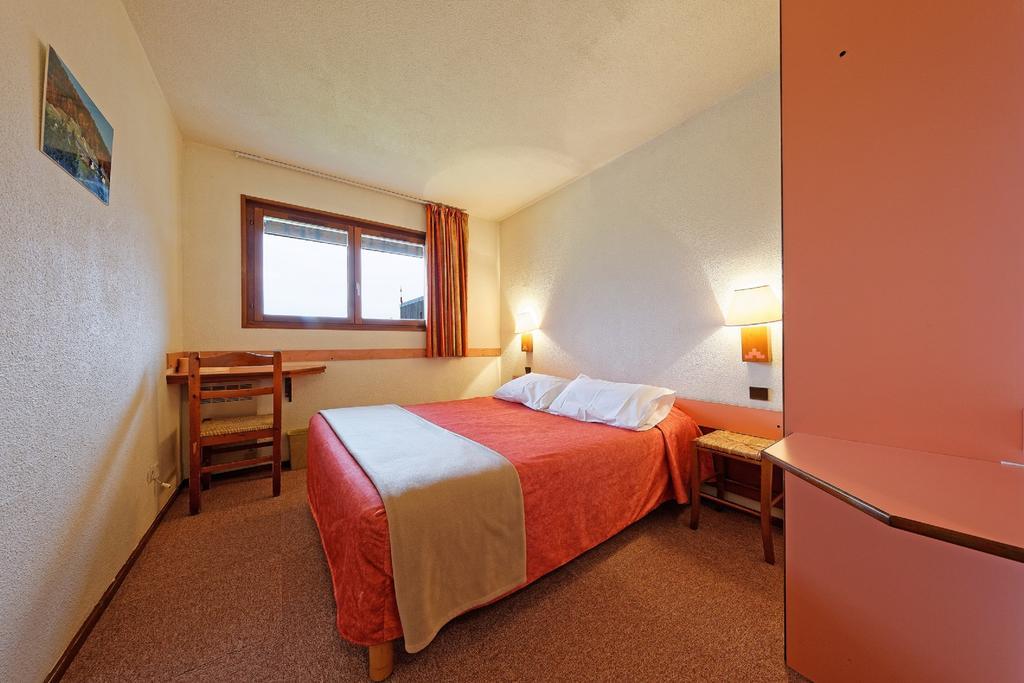 Hotel Club Le Risoux Bois-dʼAmont Стая снимка
