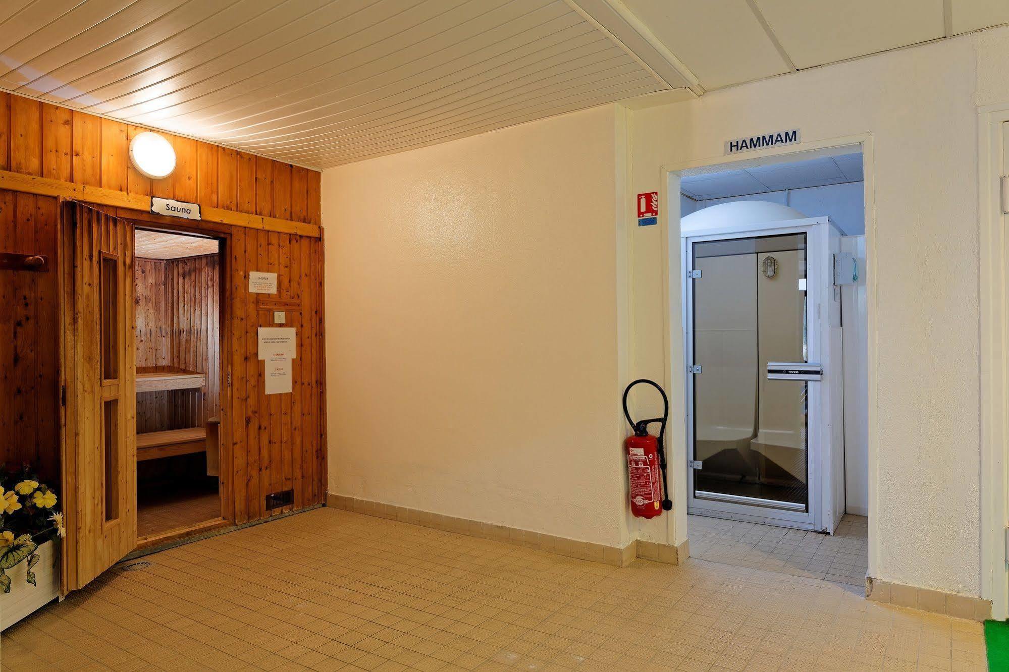 Hotel Club Le Risoux Bois-dʼAmont Екстериор снимка