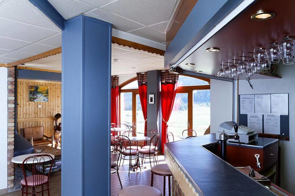 Hotel Club Le Risoux Bois-dʼAmont Екстериор снимка